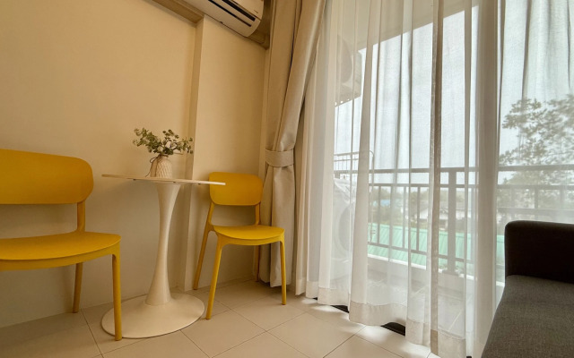 Uyutnaya u Plyazha Kamala Flat