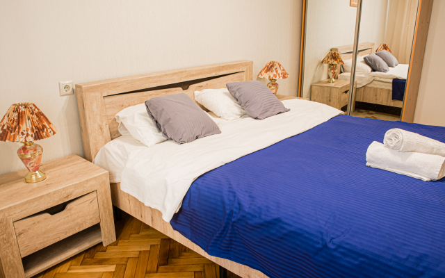 V Samom Tsentre Sochi S Novym Remontom Apartments