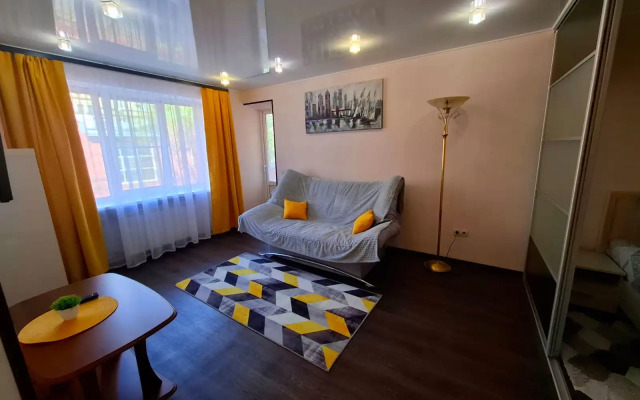 Uyutnaya kvartira v tsentre goroda Flat