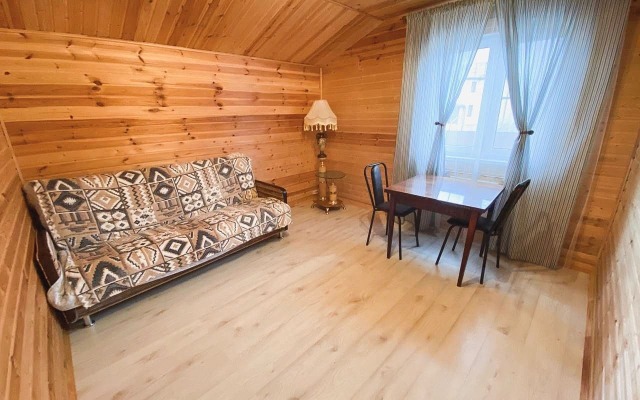 Na Leningradskoy Private House