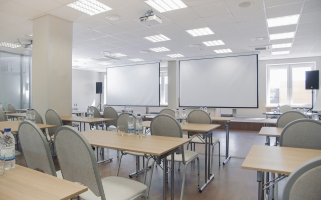 Holiday Inn Perm Hotel