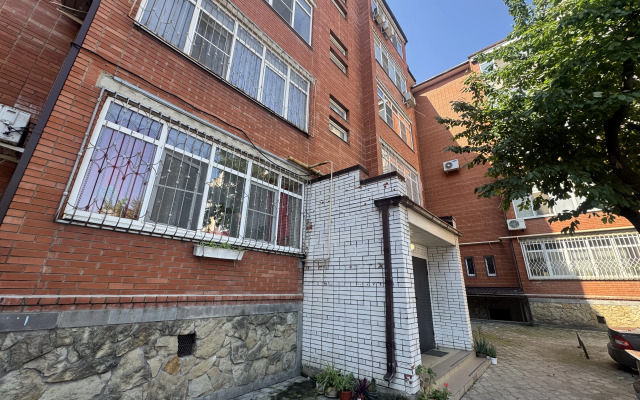 Kim 141 Apartments