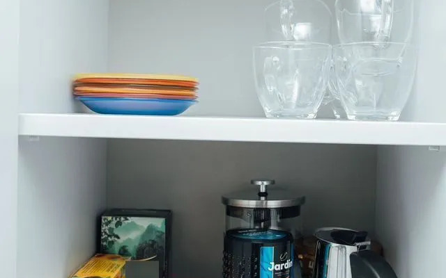 Квартира с Мансардными Окнами и Видом на Море