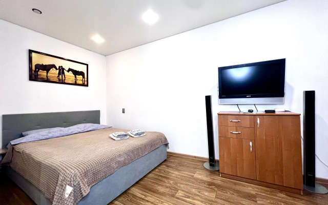 Апартаменты 51 с Красивым Видом на Краю Света на Старостина, 17