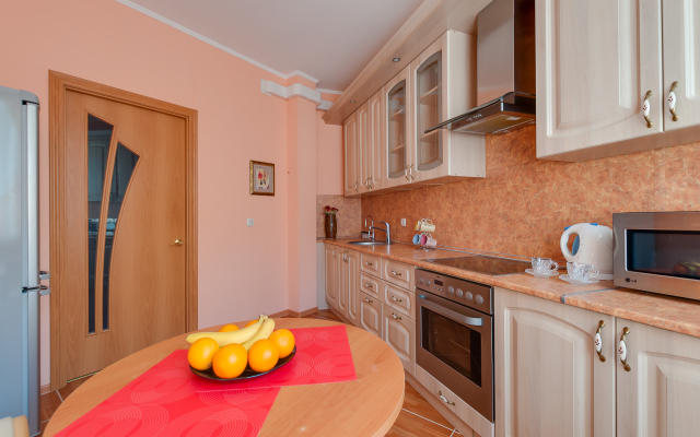 Comfort Apartment On Budapeshtskaya 7