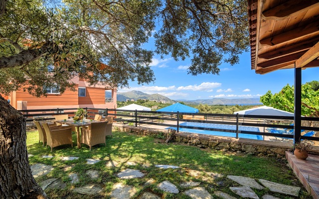 Aqua Mare Villa Heated Pool