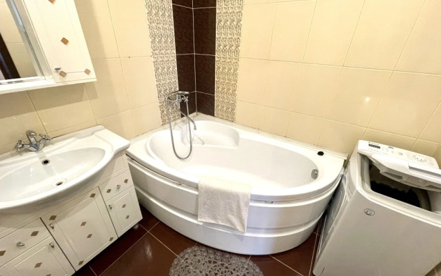 Апартаменты 280 Флэтс-Лайн на улице Красноармейская 100