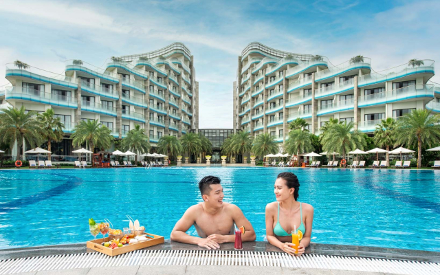 Курортный отель Vinpearl Resort & Golf Nam Hoi An