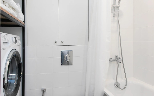 Apartment on the Heights 4