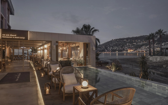 En Vie Beach Boutique Hotel