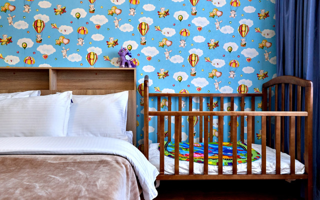 Квартира трехкомнатная рядом с парком Галицкого