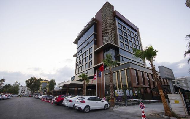Sky Business Hotel