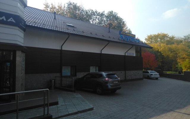 Klubnaya Hotel