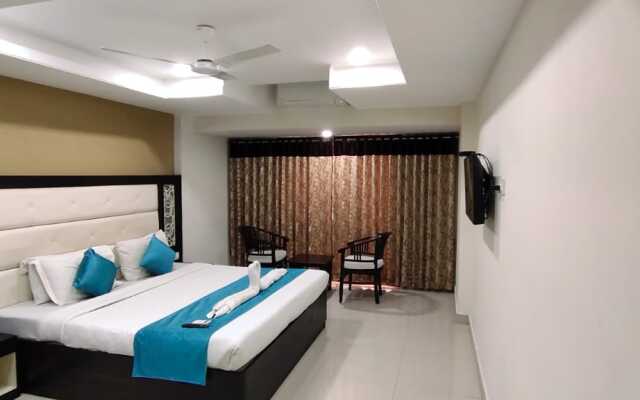 Sri Guru Inn By Omatra Hotel