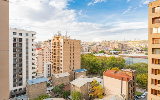 Апартаменты on Koghbatsi Str. 16-114