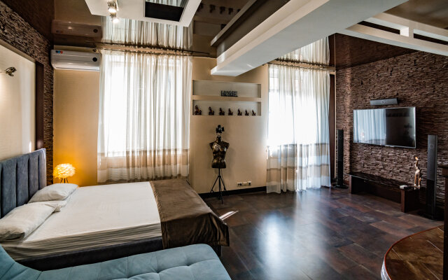 Luxury apartment with designer renovation "Inspiration"