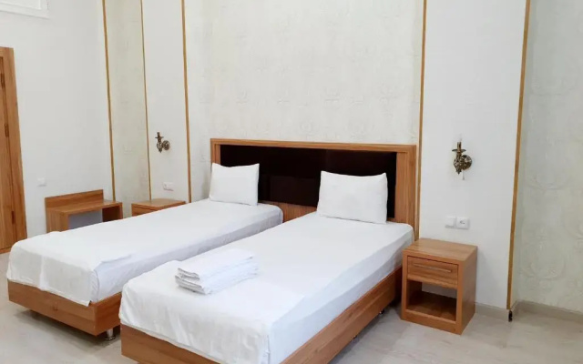 Отель Baraka Hotel (Барака)