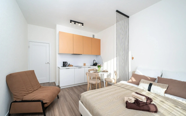 Na Oktyabryskoy Naberezhnoy Apartments