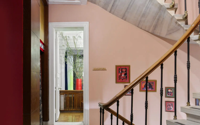 Отель Mr CAS Hotels