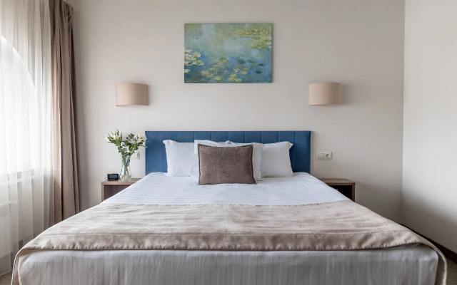 Staryij Dvorik Na Orlovskoj Hotel