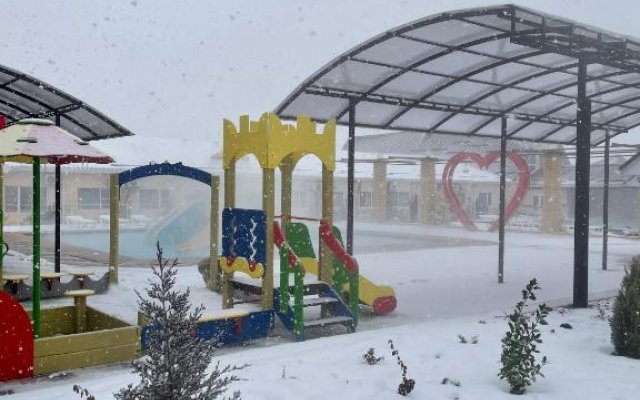 Termalniy kompleks Akva Tonika Hotel