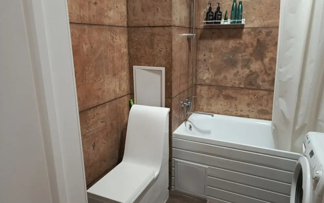 Квартира с Хорошим Ремонтом