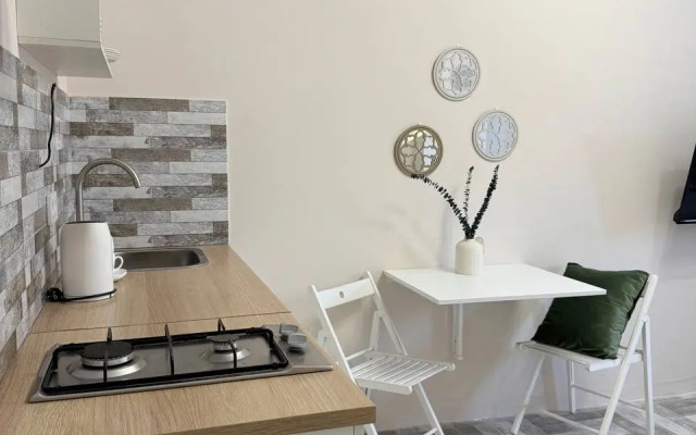 Komfortnaya Studiya vozle Morya na Tsokolnom Etazhe Flat