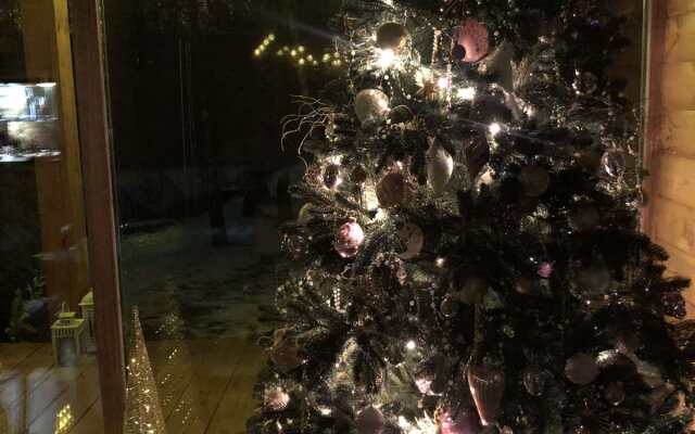 Tihoe Schaste Guest House