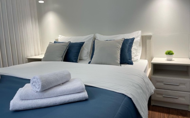 Green Palace Apartments