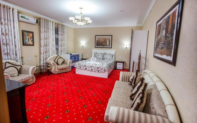 Qibla Tozabog Hotel