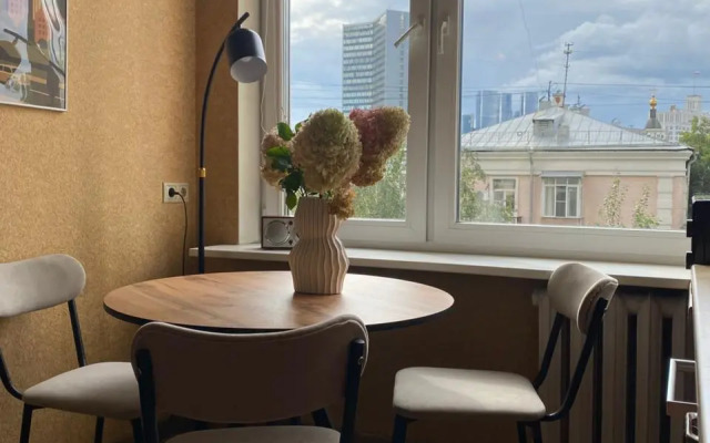 Квартира 3 комнатная на Новинском бульваре