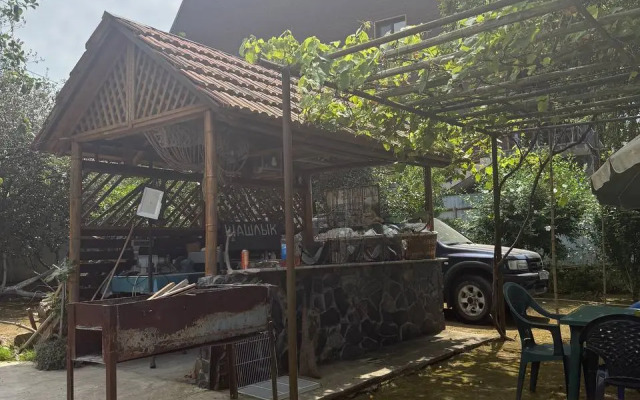 Anna Guest House