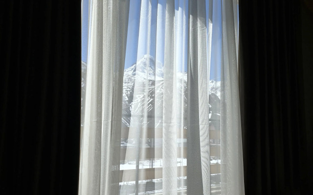 Kazbegi Folk Chalet