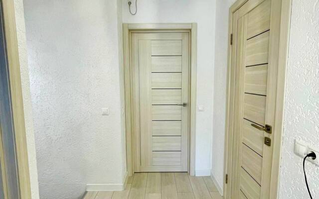 3-Kh Komnatnye 2-Kh Urovnevye Apartments