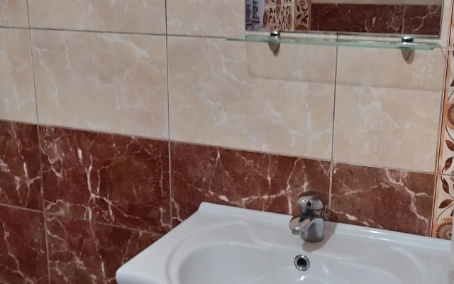 Yuzhny Briz Guest House