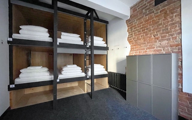 BookCase Hotel&Hostel