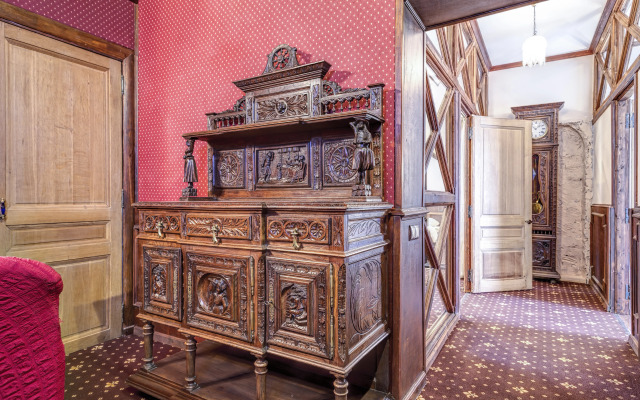 Апартаменты uTrip Antique Red