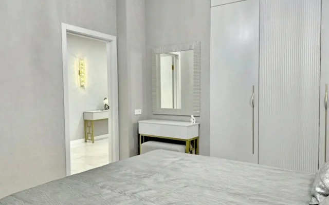 Flat s Dizaynerskim Remontom