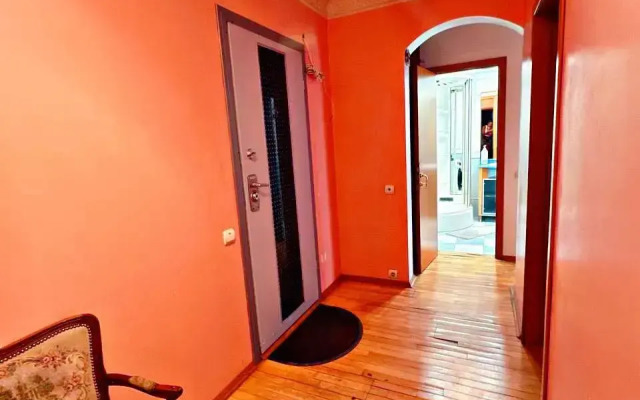 Квартира Двухкомнатная на Варшавском Шоссе