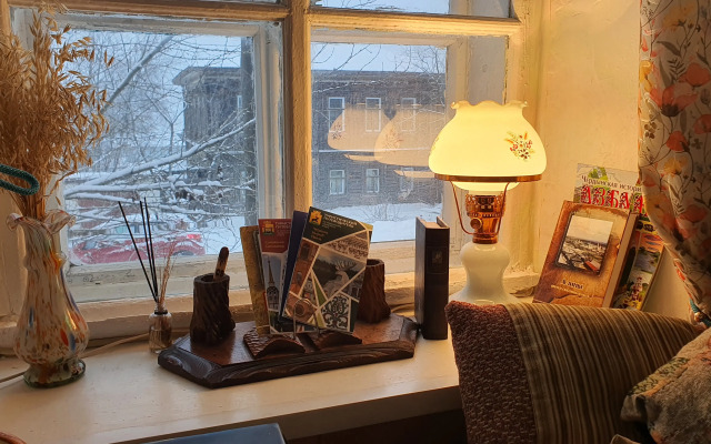 V starinnom osobnyake Revolyutsioner Ikonnikov Flat