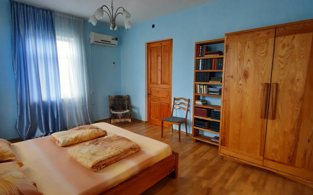 Mampre Villa