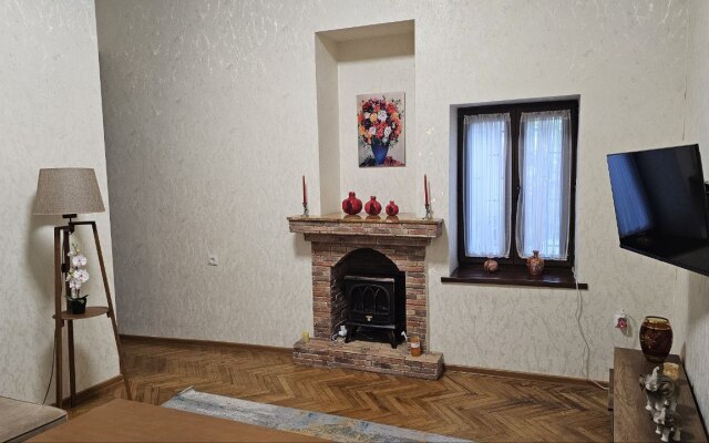 Heart Of The Old Tbilisi Apartments