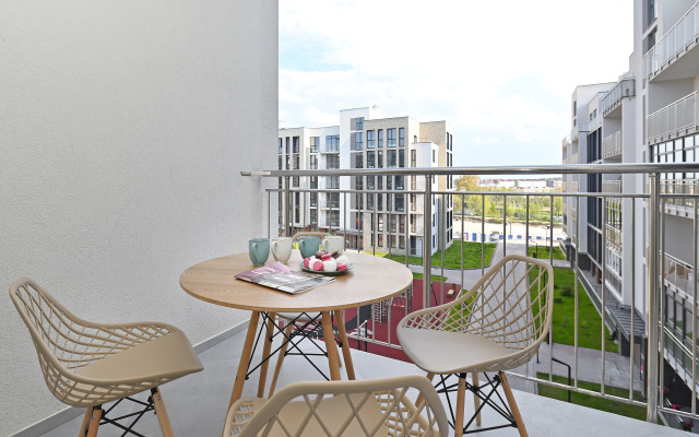 Currant TROESUTOK Apartments