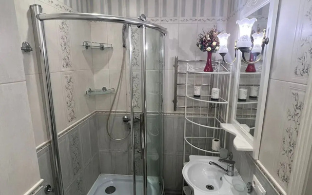 Апартаменты на Навагинской 1