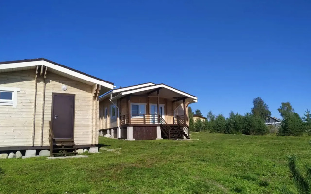 Дом Для Отпуска на Берегу Озера Маслозеро