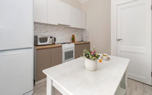 Kvartira Prospekt Turan 46/6 Flat
