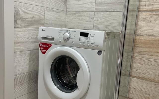 Квартира Двухкомнатная квартира на монументе Дружбы