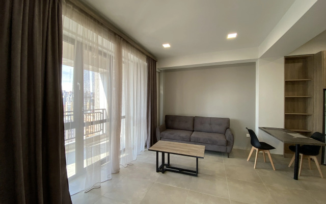 S Sovremennym Dizaynom Na Ulitse Kokhbatsi, Ko1617 Flat