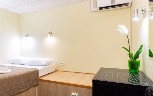 Mini Hotel Kashirskiy - Hostel