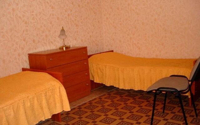 Apartment Salyut Shkolnaya 4